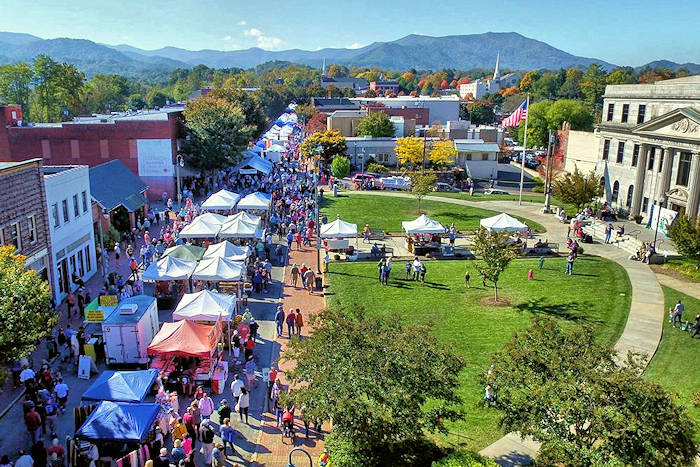 Apple Festival Waynesville Nc 2024 Events - Ailey Arlinda